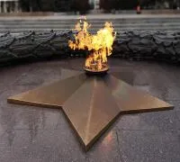 Звезда вечного огня листовая бронза чугун в Липках (518589)