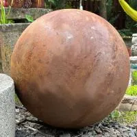 Шар металлический кортен (518919) ∅ 800 мм. Липки