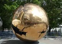 Полый шар из латуни полированный (198296) производство - сфера арт-объект ø 1000 мм. пустотелая  в Липках